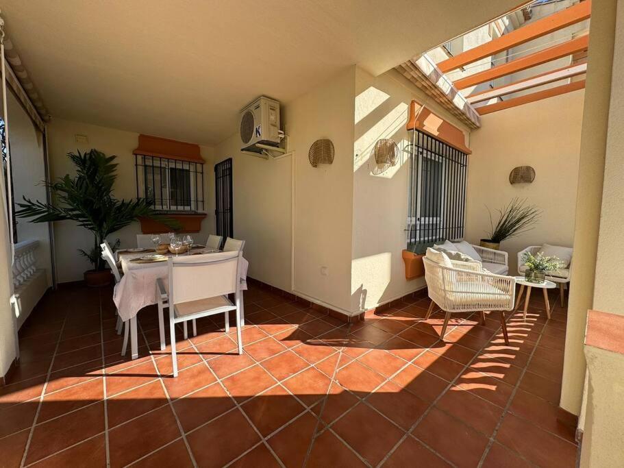 Nuevo Torrox Deluxe Beach & Piscina Εξωτερικό φωτογραφία